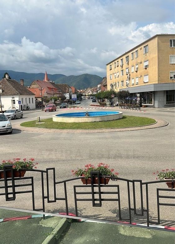 Apartament modern 2 camere 38 mp utili etaj 3 lift in Cisnădie