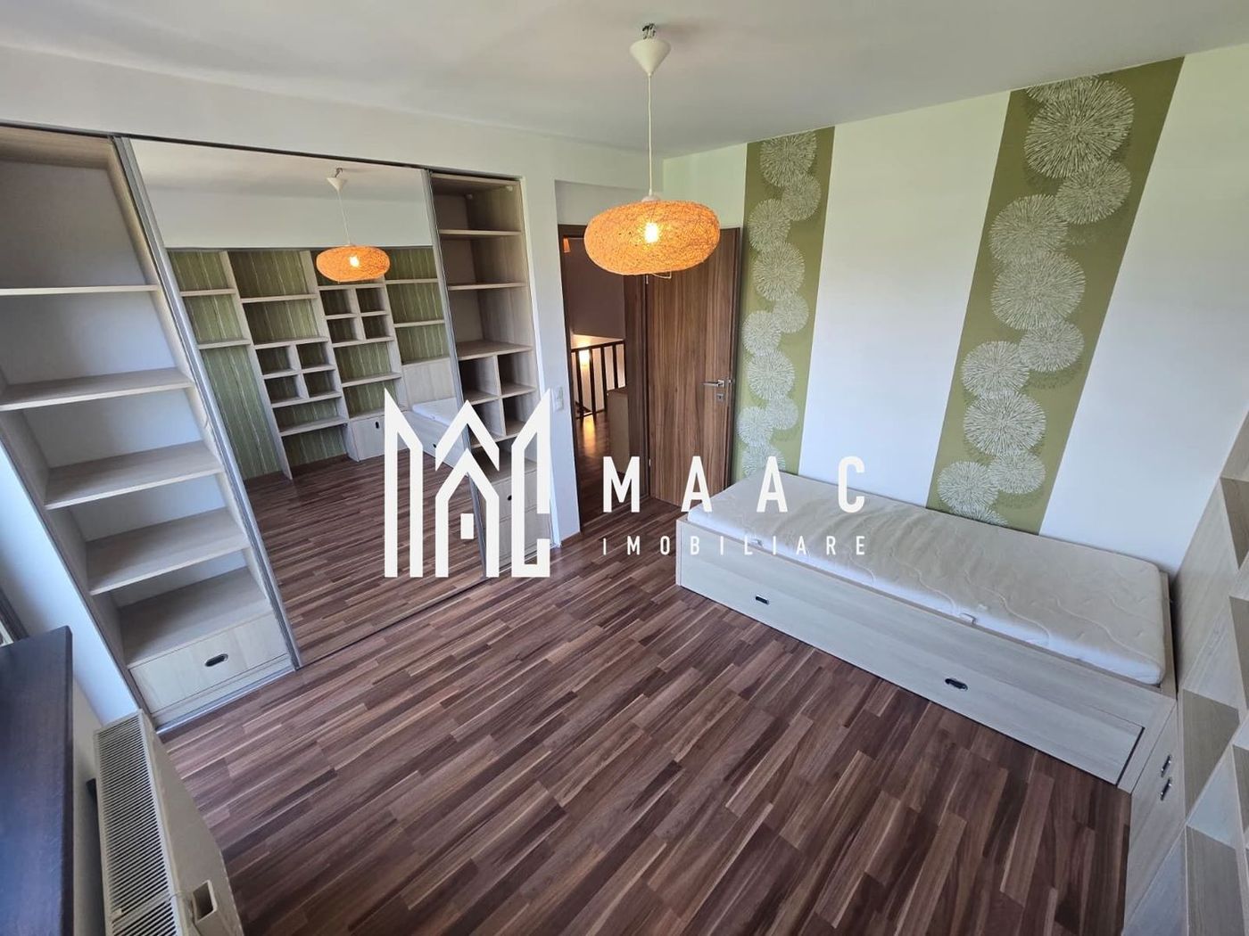 Casa 4 camere | Terasa | Selimbar