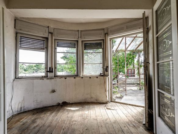 Casă pe Str. Dorobanților | 716 mp teren | Pârneava - foto 3