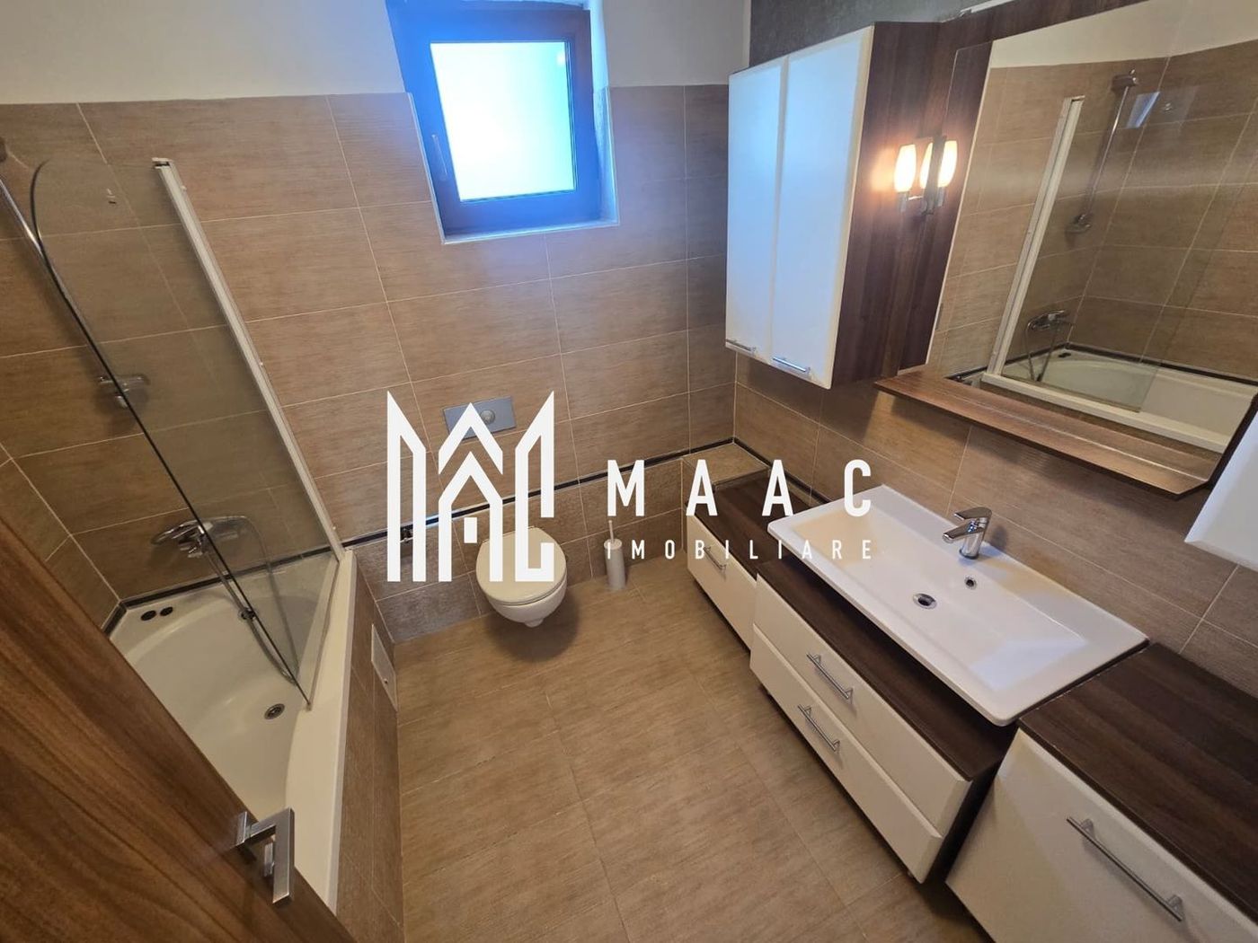Casa 4 camere | Terasa | Selimbar