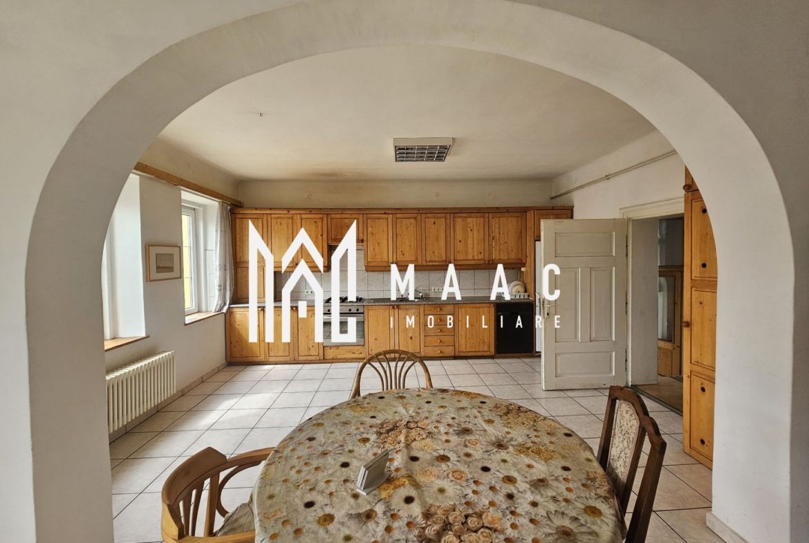 Casa Individuala | 8 camere | 6 bai | 300 mpu | Turnisor