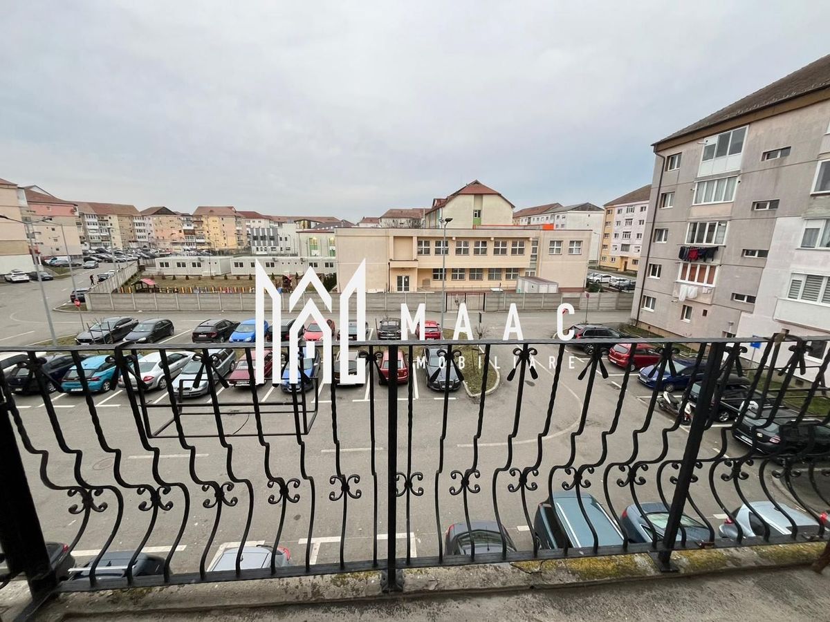 Apartament 3 camere | Etaj 2 | Balcon | Hipodrom 3