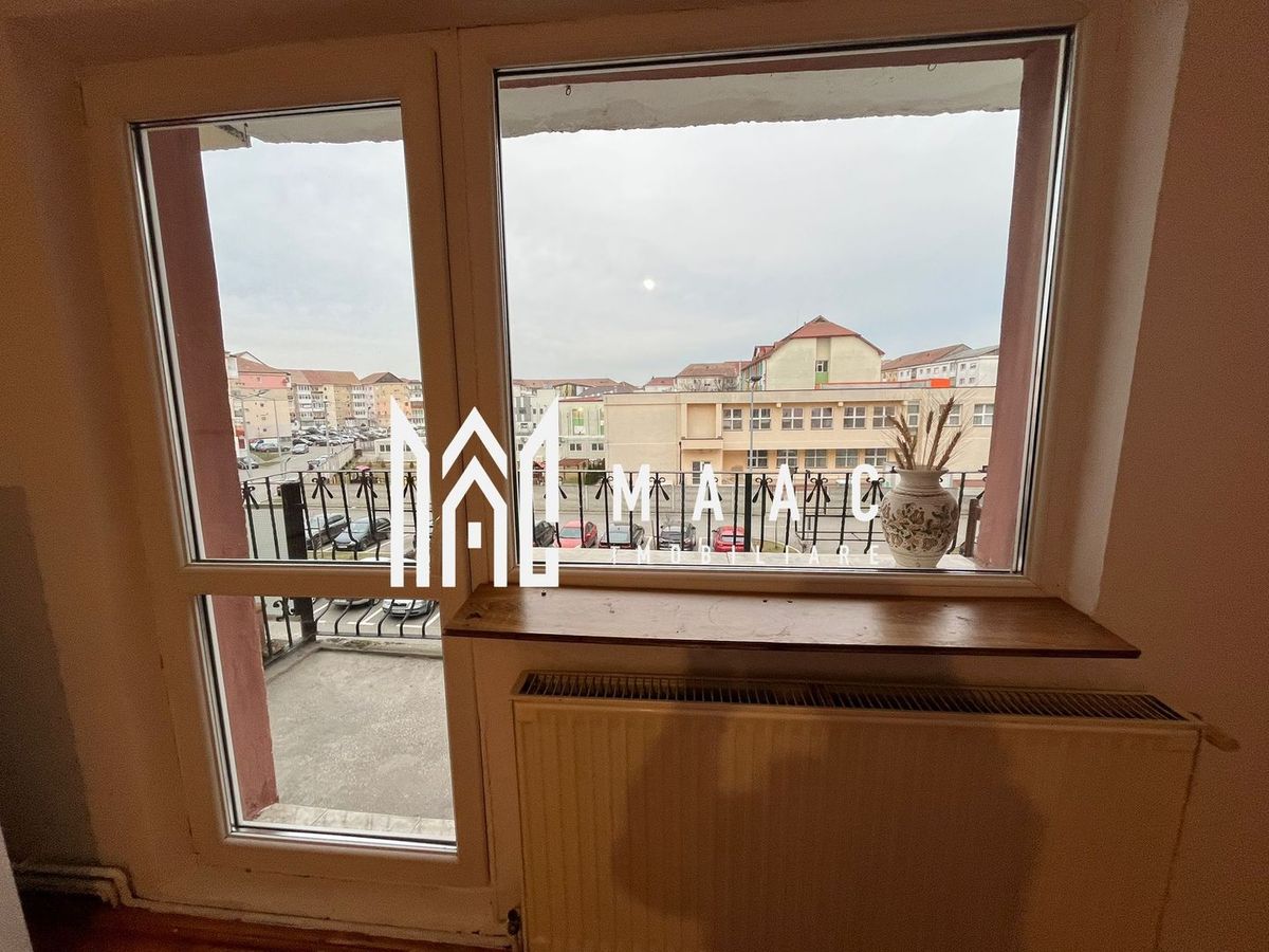 Apartament 3 camere | Etaj 2 | Balcon | Hipodrom 3