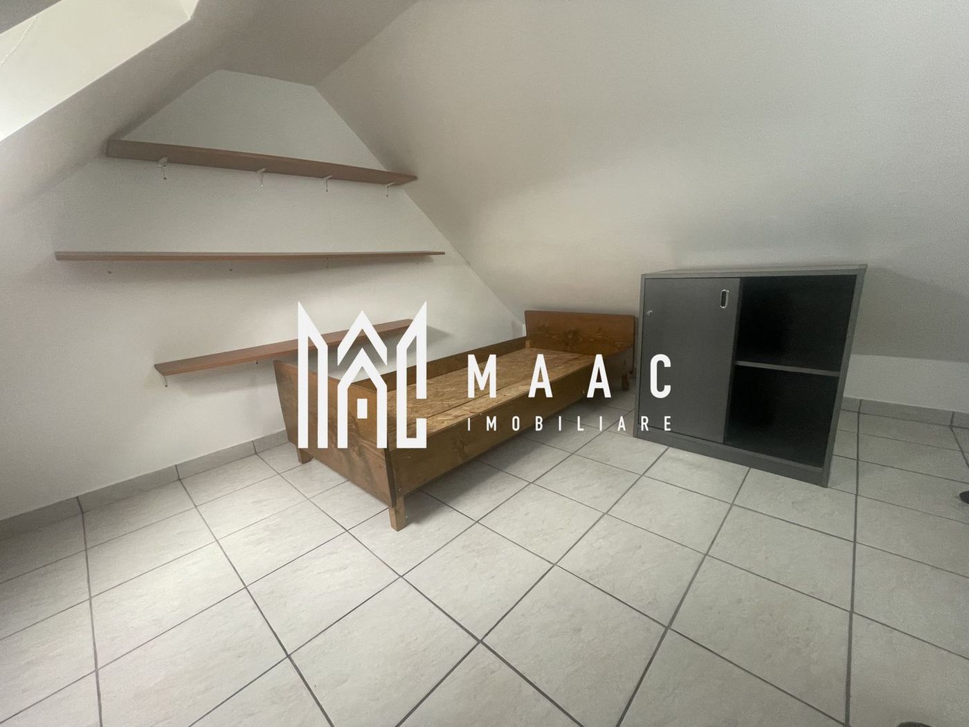 Apartament 3 camere | 115MPU | Balcon | Zona Tilisca
