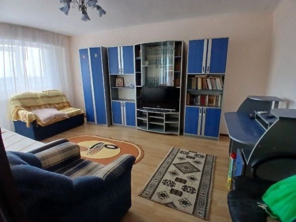 De inchiriat apartament 2 camere Mazepa 2, et. 9, 350 euro