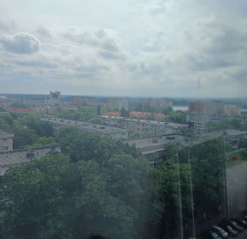 De inchiriat apartament 2 camere Mazepa 2, et. 9, 350 euro