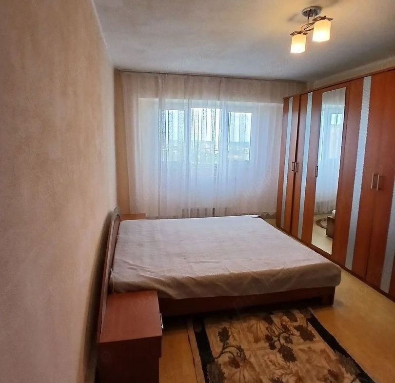 De inchiriat apartament 2 camere Mazepa 2, et. 9, 350 euro