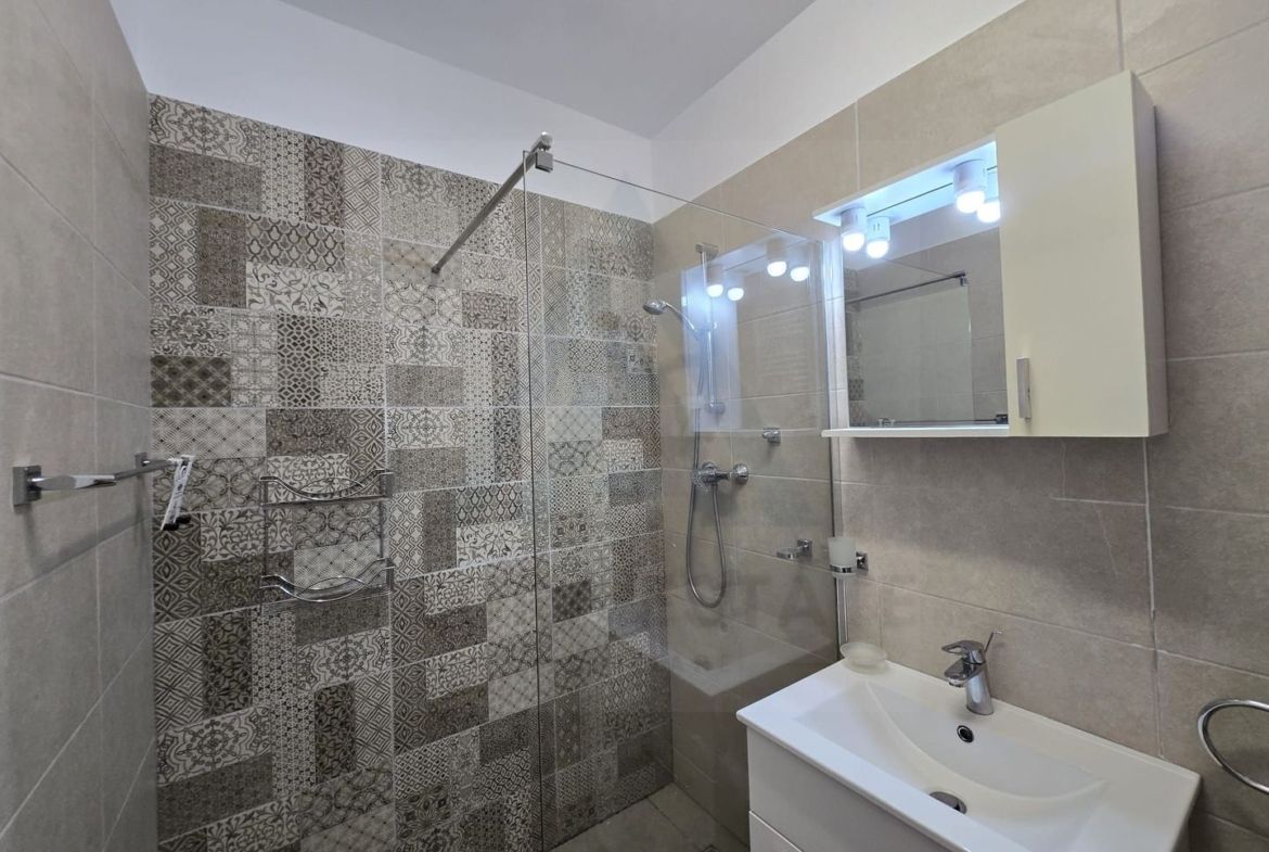 Apartament modern 2 camere  zona Promenada Mall
