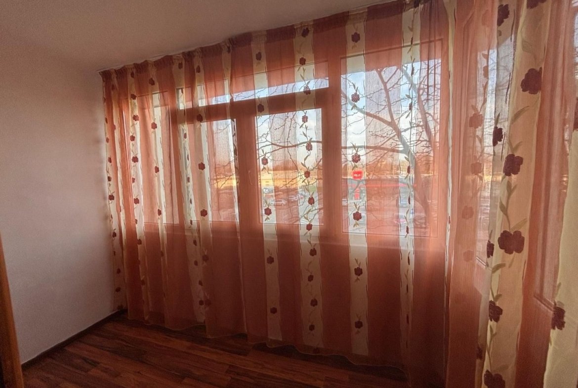 De vanzare apartament 3 camere, 85 mp, I.C. Frimu, 125.000 euro
