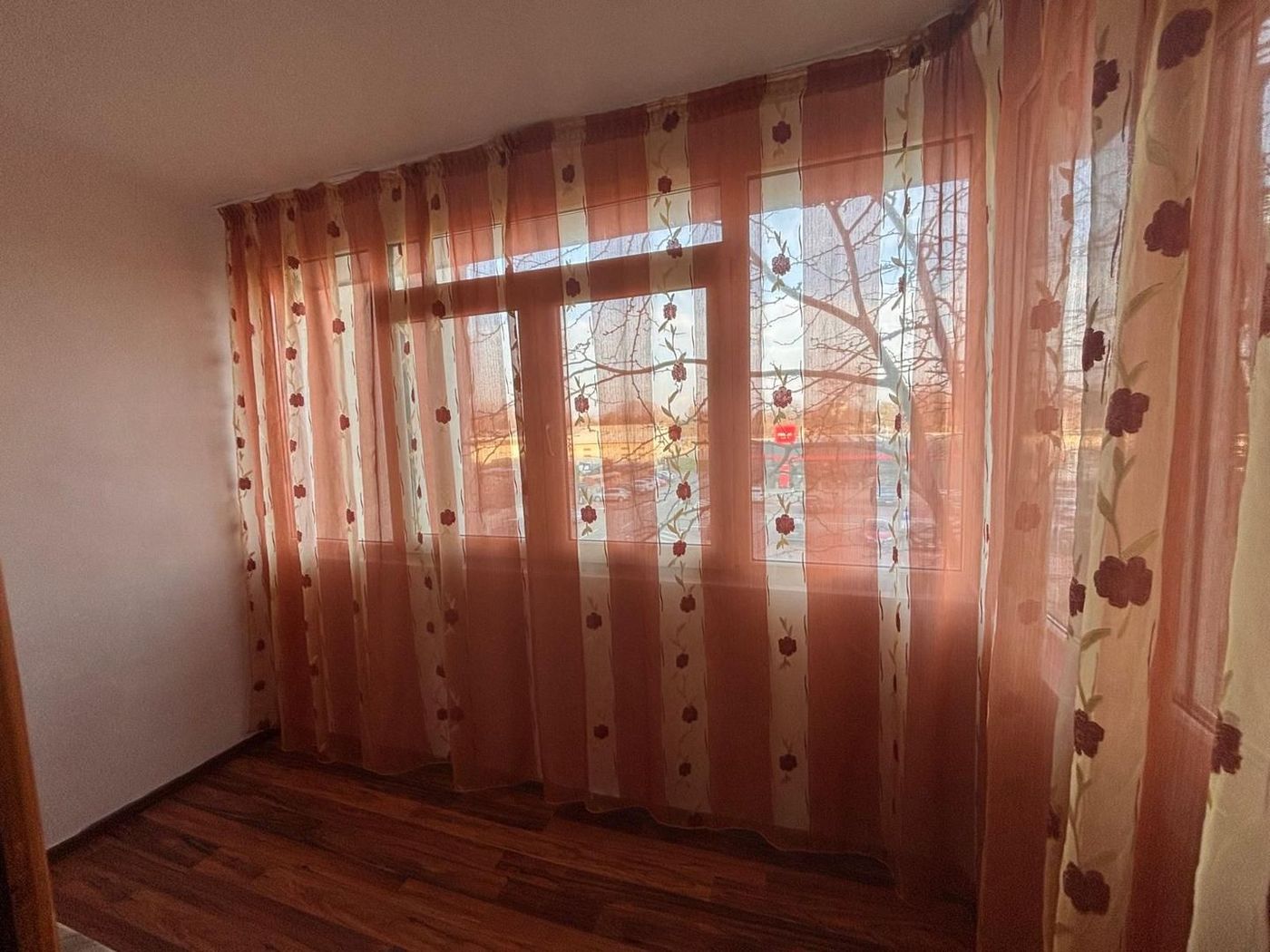 anBn-25941 De vanzare apartament 3 camere, 85 mp, I.C. Frimu, 125.000 euro