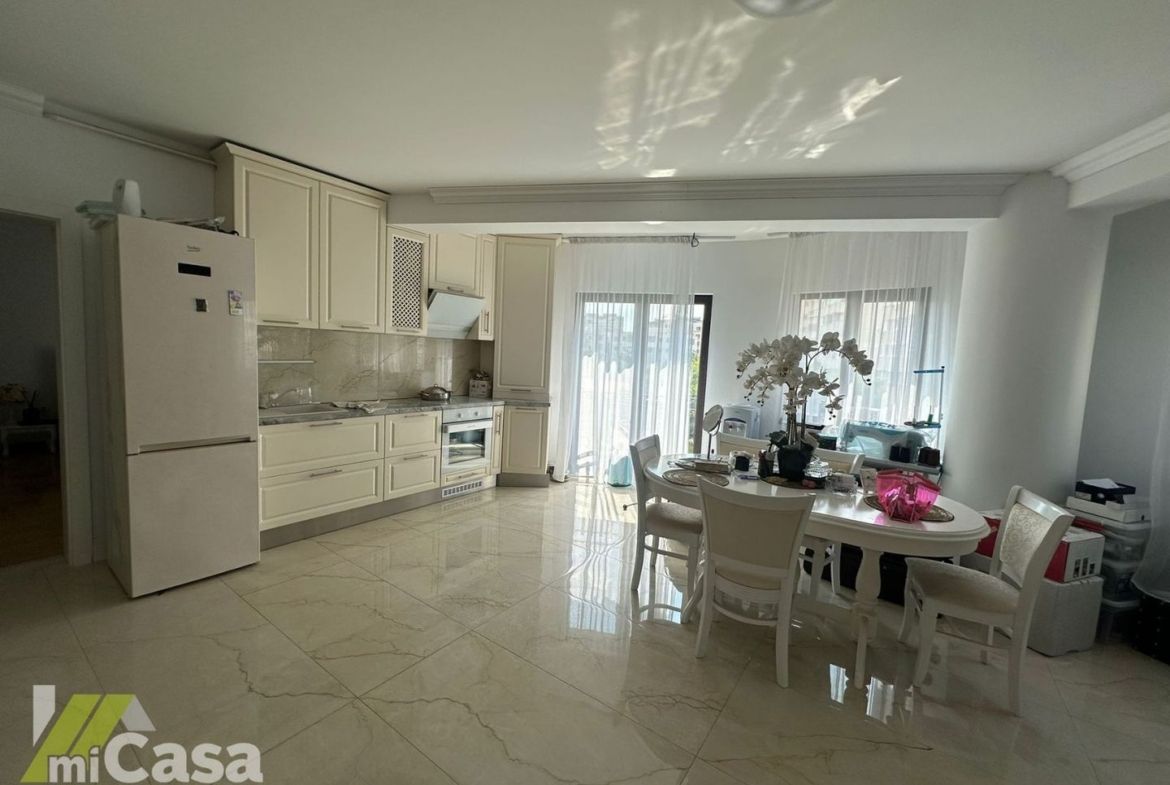 Apartament 3 camere – Lux – Mazepa 2, Colibri 2