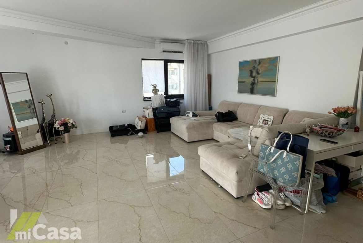 Apartament 3 camere – Lux – Mazepa 2, Colibri 2