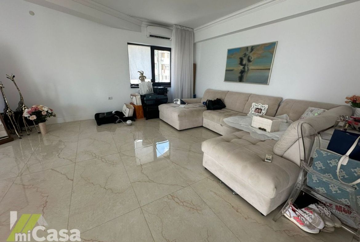 Apartament 3 camere – Lux – Mazepa 2, Colibri 2