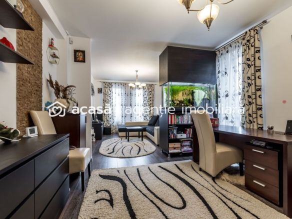 Casă mobilată și utiliată în Westfield | 387 mp teren | curte + anexe