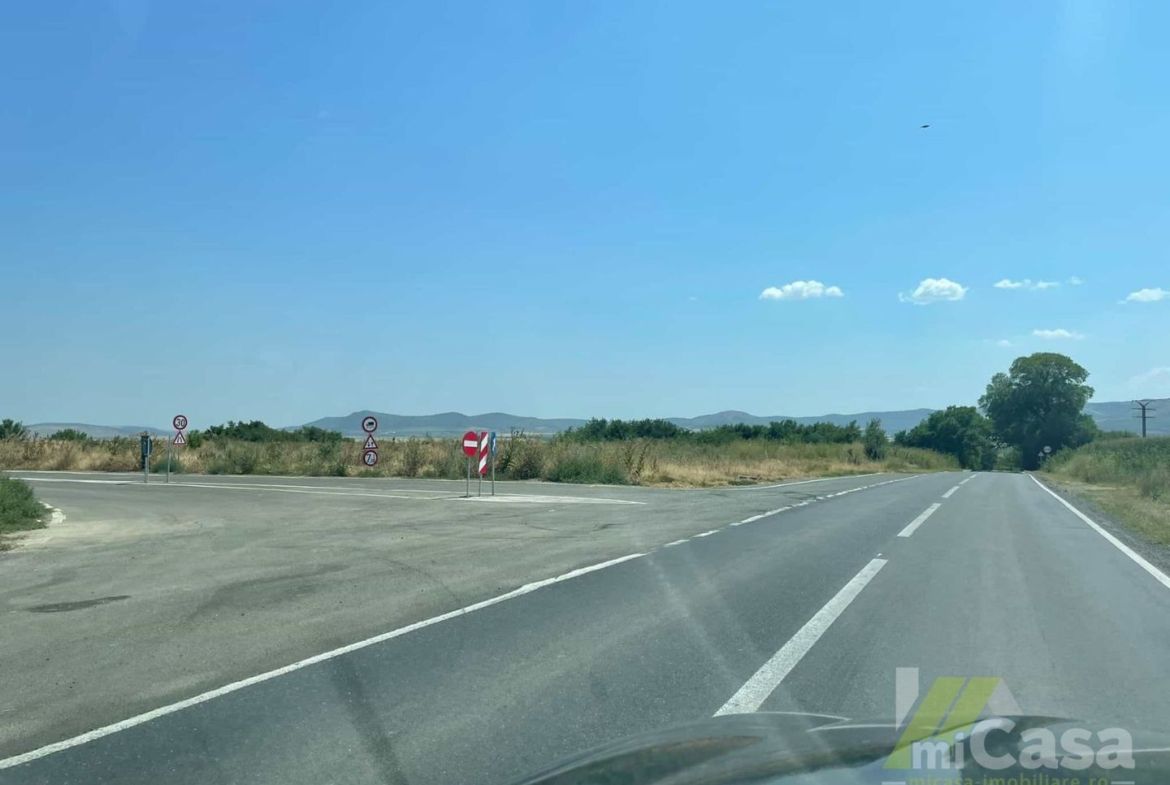 🏗️ Teren strategic pentru investiții – Isaccea, jud. Tulcea