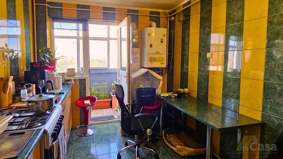 Apartament 4 Camere – Micro 18, Vis-a-Vis de Spitalul Județean, Galați