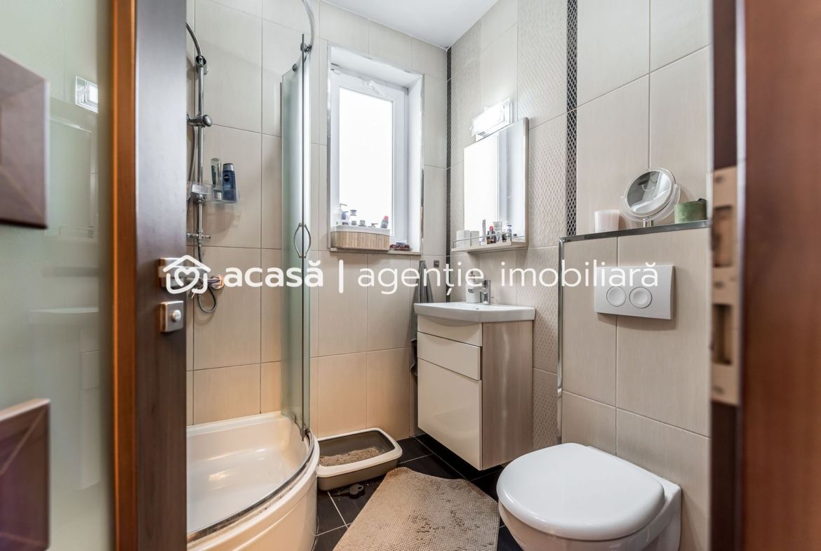 Casă mobilată și utiliată în Westfield | 387 mp teren | curte + anexe
