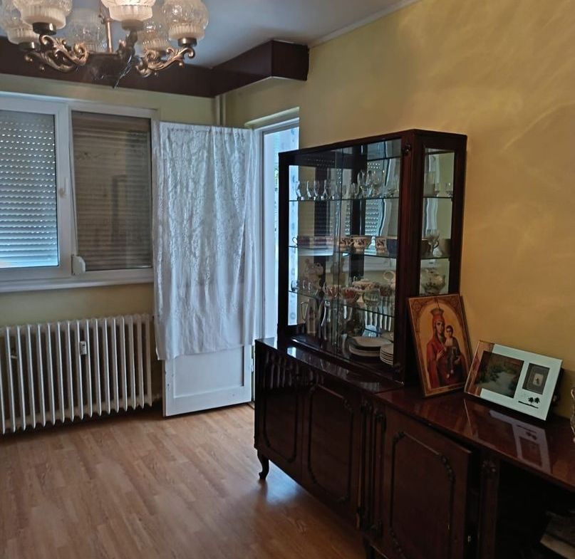 De vanzare apartament cu 2 camere, parter, micro 13 B, 60.000 euro