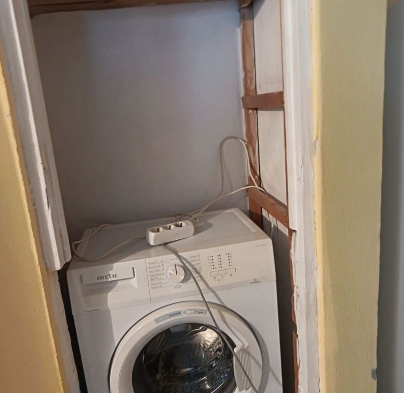 De vanzare apartament cu 2 camere, parter, micro 13 B, 60.000 euro