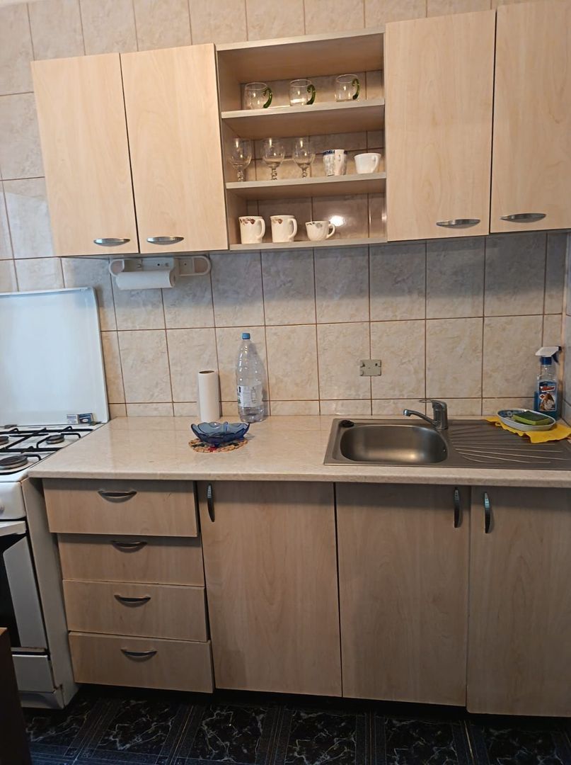 De vanzare apartament cu 2 camere, parter, micro 13 B, 60.000 euro