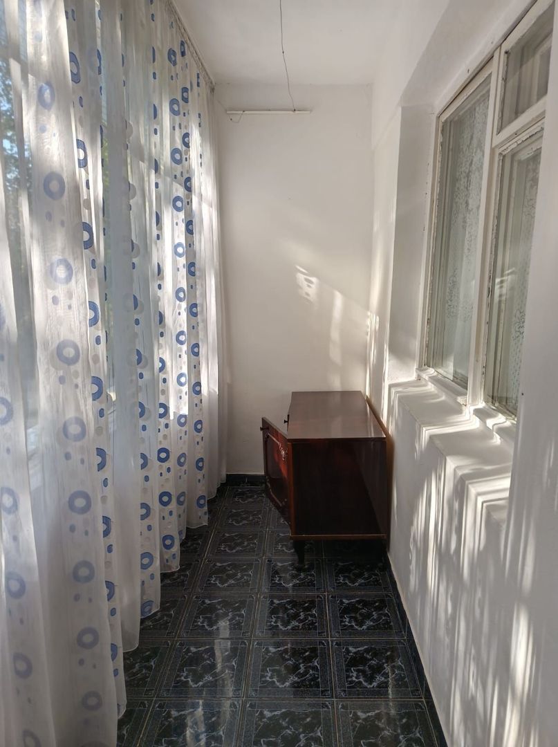 De vanzare apartament cu 2 camere, parter, micro 13 B, 60.000 euro