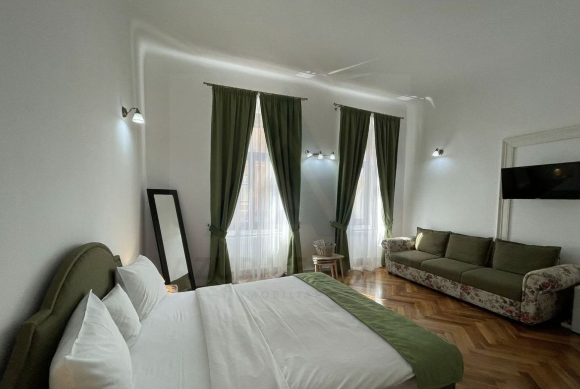 Apartament 3 camere la casă 106 mp utili 3 bai pivnita Ultracentral