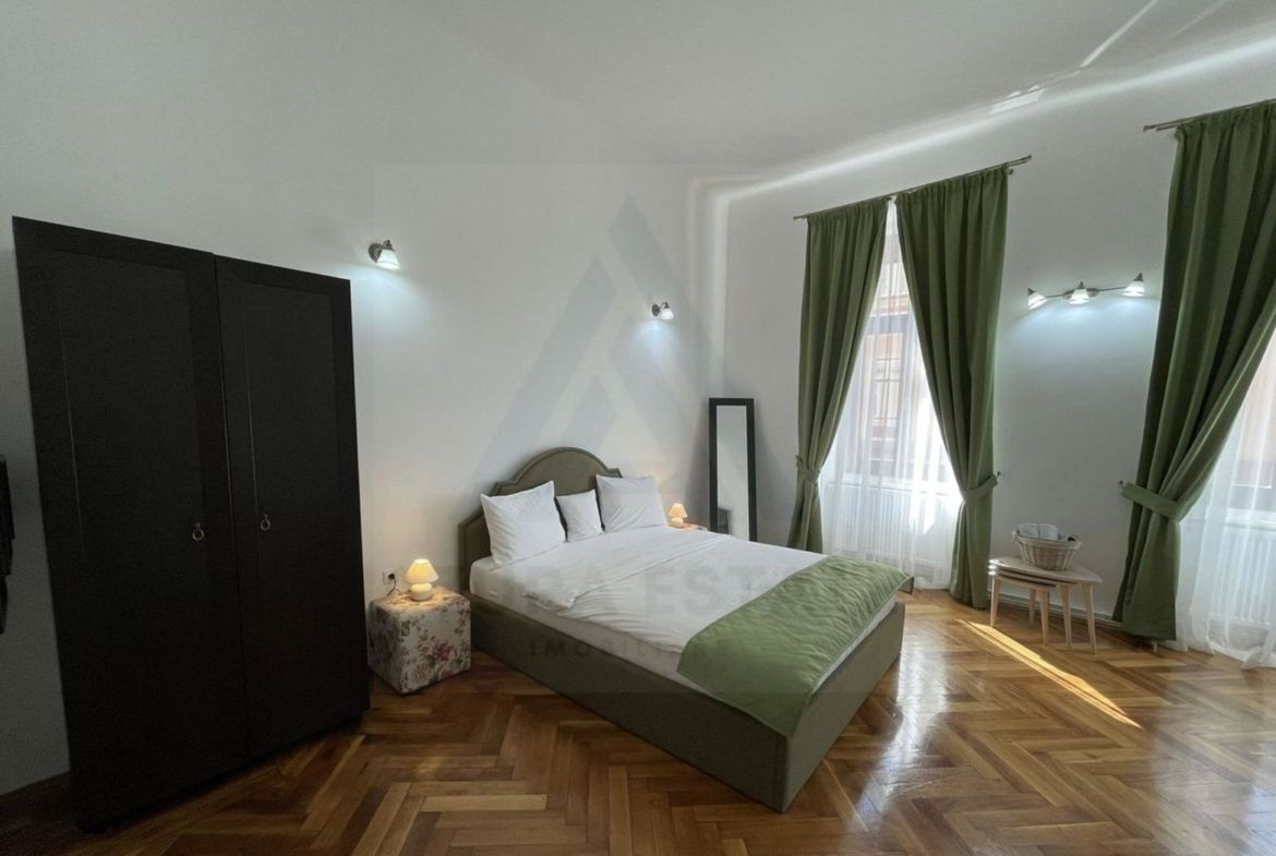 Apartament 3 camere la casă 106 mp utili 3 bai pivnita Ultracentral