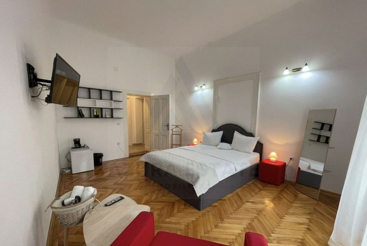 Apartament 3 camere la casă 106 mp utili 3 bai pivnita Ultracentral