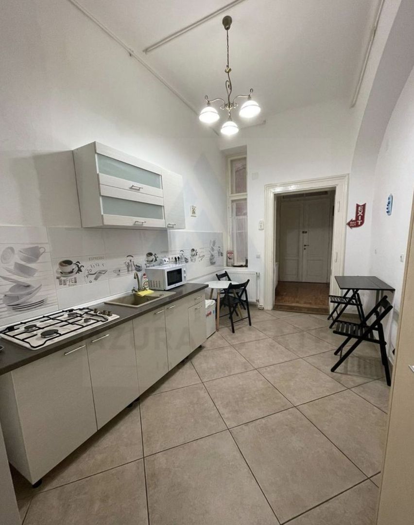 Apartament 3 camere la casă 106 mp utili 3 bai pivnita Ultracentral