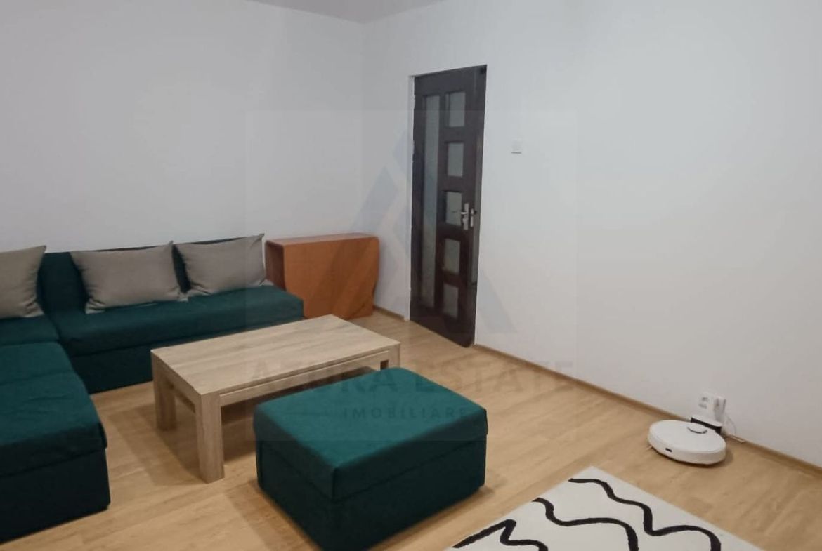 Apartament renovat 3 camere 66 mp utili 2 balcoane 2 bai zona Turnisor