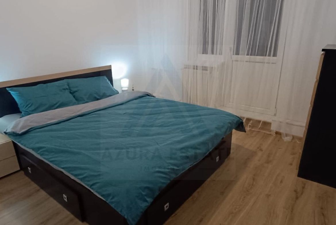 Apartament renovat 3 camere 66 mp utili 2 balcoane 2 bai zona Turnisor