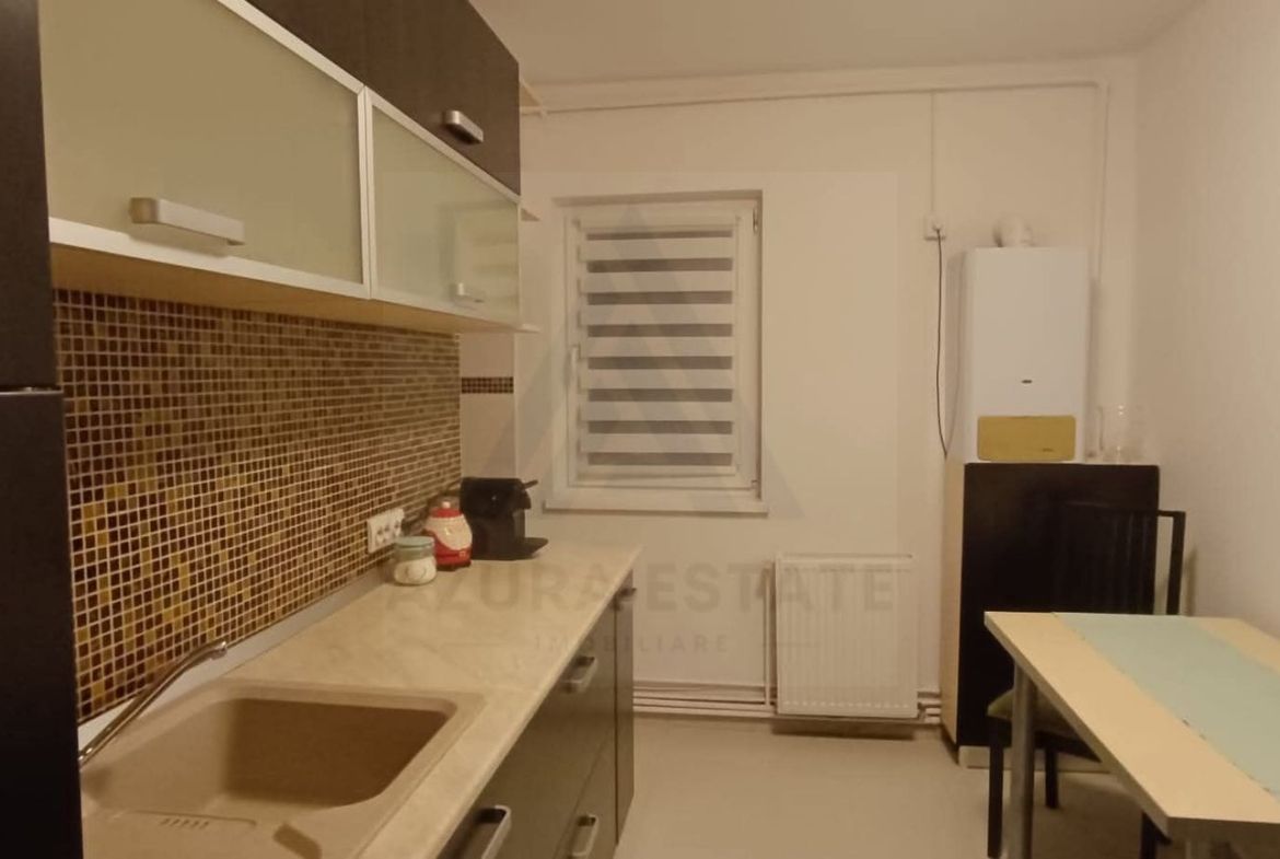 Apartament renovat 3 camere 66 mp utili 2 balcoane 2 bai zona Turnisor