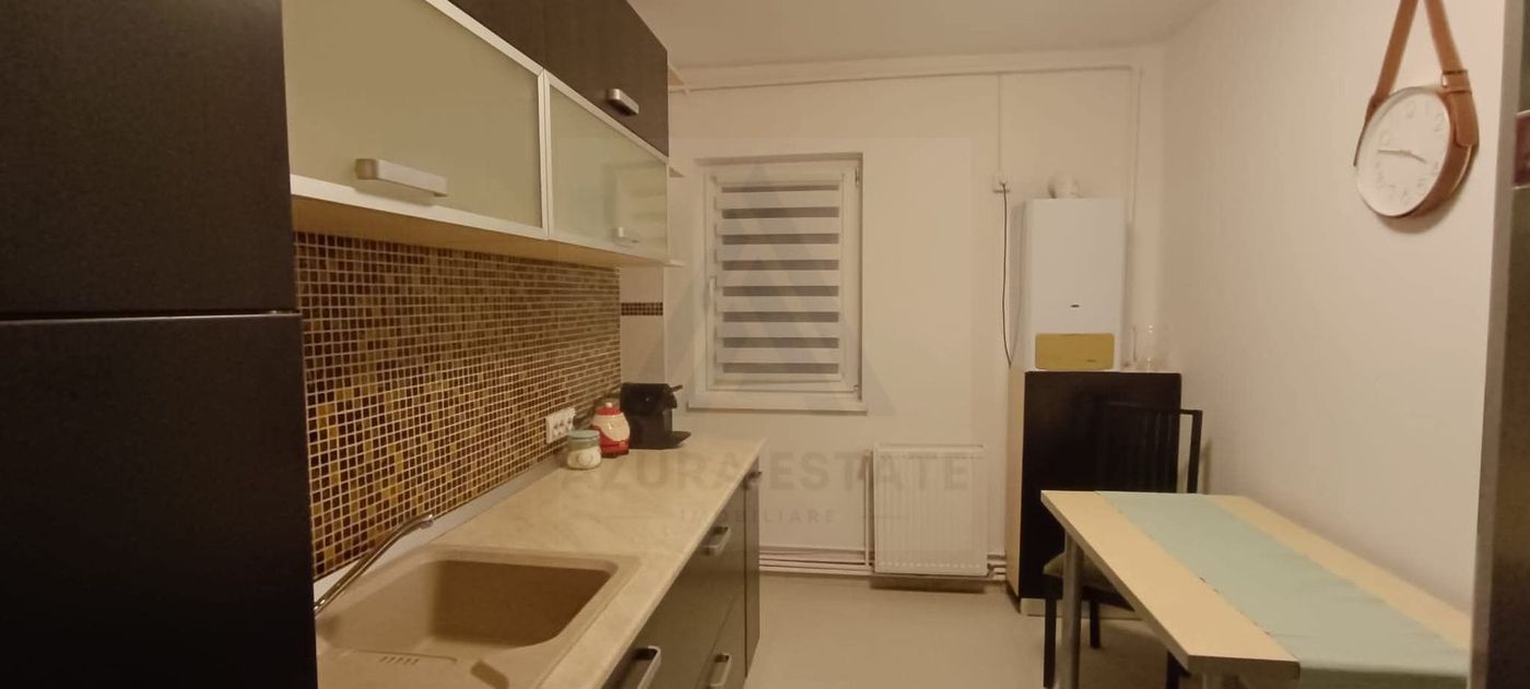 Apartament renovat 3 camere 66 mp utili 2 balcoane 2 bai zona Turnisor