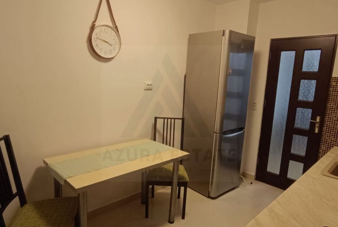 Apartament renovat 3 camere 66 mp utili 2 balcoane 2 bai zona Turnisor