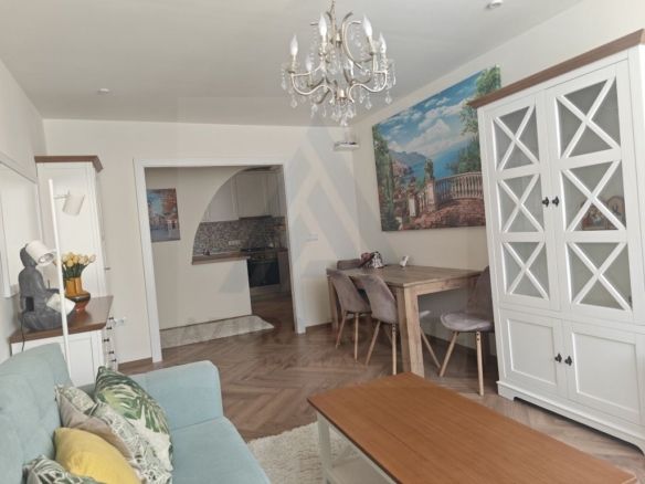 Apartament 2 camere utilat premium izolat termic in zona Strand