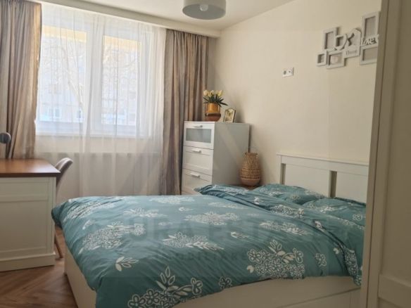 Apartament 2 camere utilat premium izolat termic in zona Strand