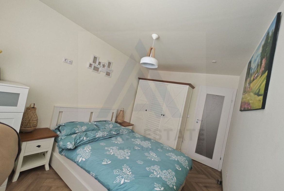 Apartament 2 camere utilat premium izolat termic in zona Strand
