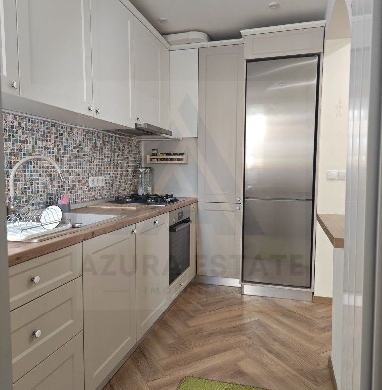 Apartament 2 camere utilat premium izolat termic in zona Strand