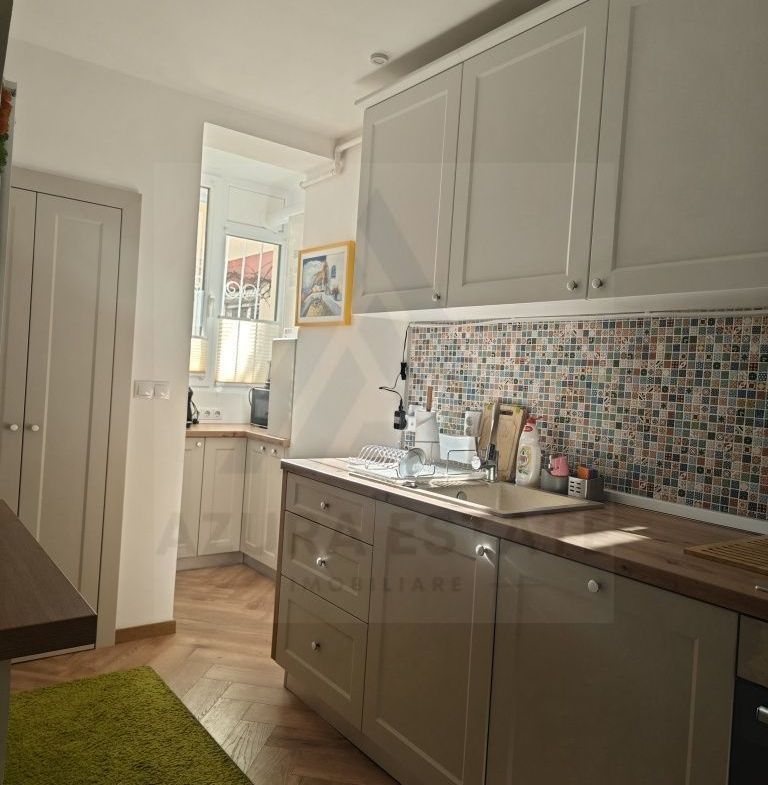 Apartament 2 camere utilat premium izolat termic in zona Strand