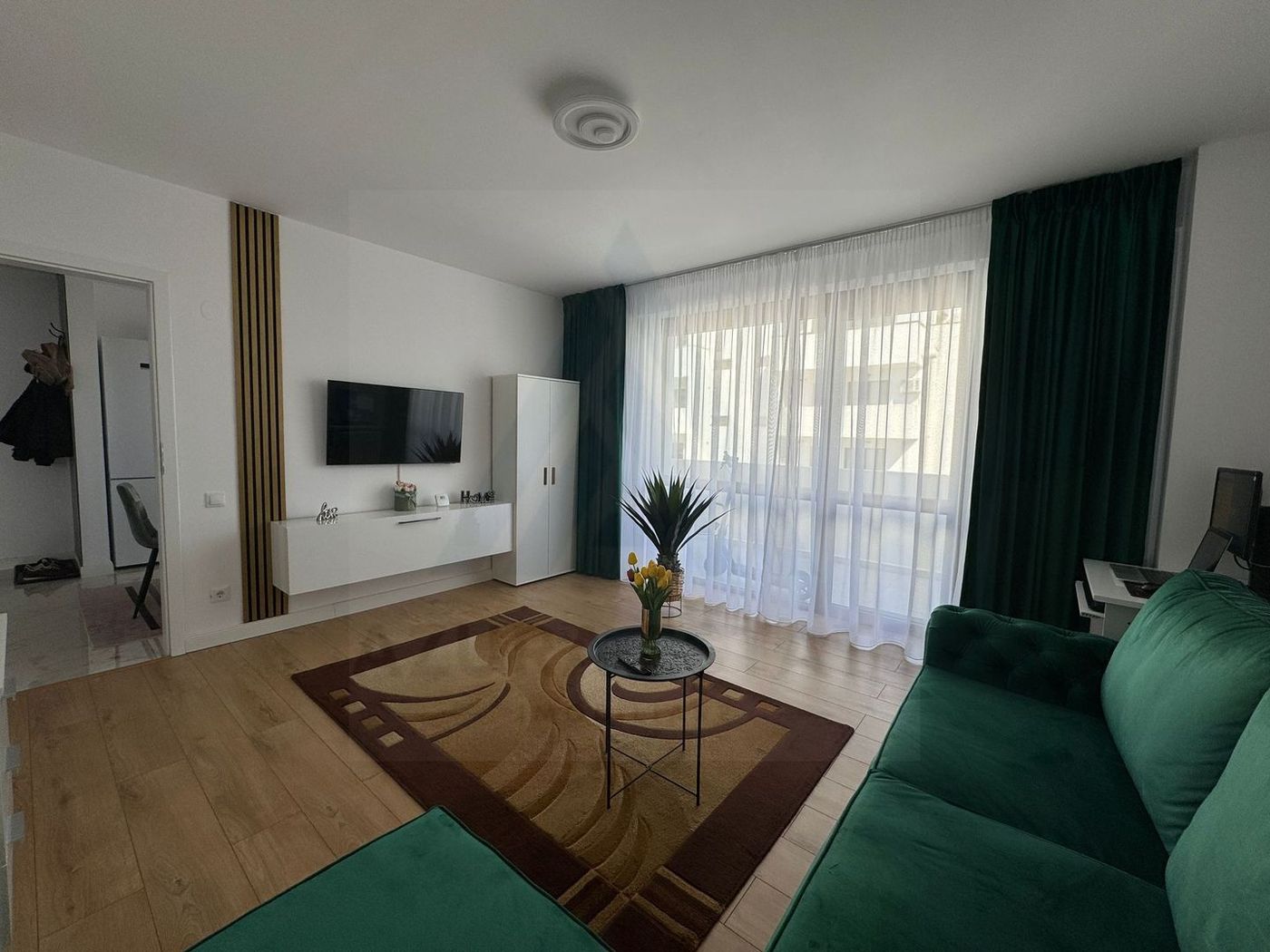 Apartament modern decomandat 54 mp balcon 12 mp parcare Doamna Stanca