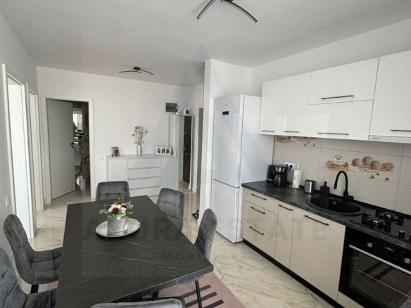 Apartament modern decomandat 54 mp balcon 12 mp parcare Doamna Stanca