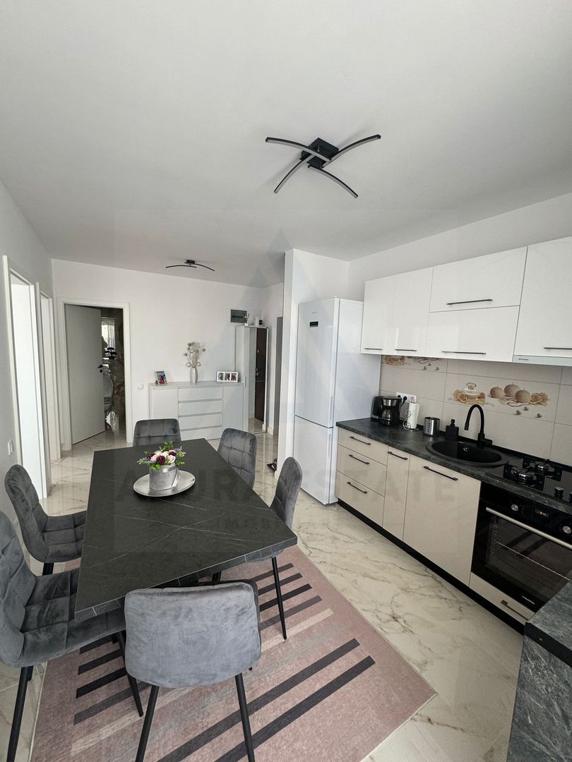 Apartament modern decomandat 54 mp balcon 12 mp parcare Doamna Stanca