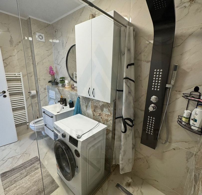 Apartament modern decomandat 54 mp balcon 12 mp parcare Doamna Stanca