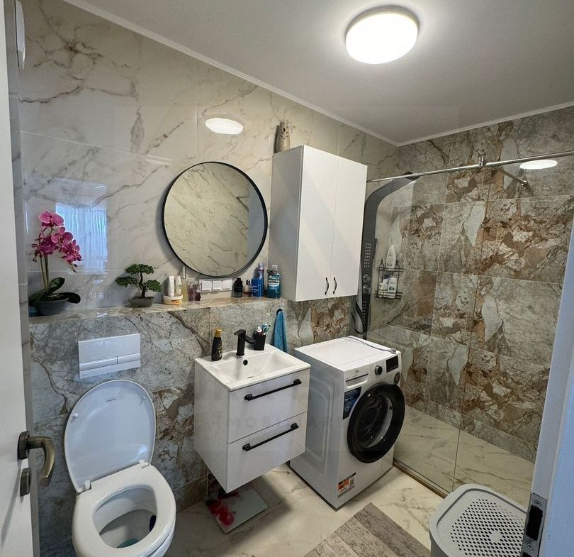 Apartament modern decomandat 54 mp balcon 12 mp parcare Doamna Stanca