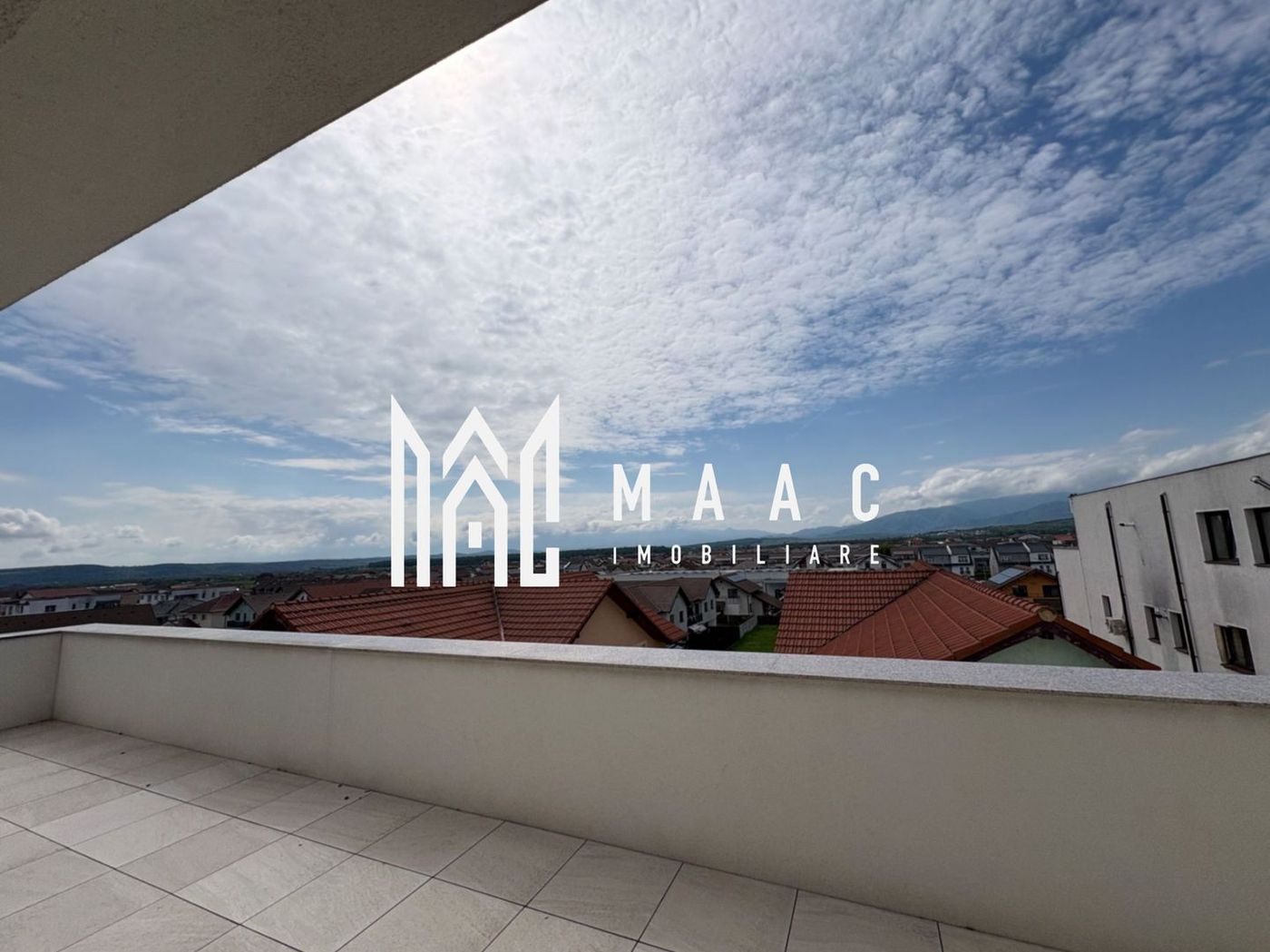 Penthouse 3 camere I 2 bai I Terasa I Calea Cisnadiei