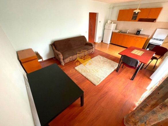 2 camere open space, balcon, Parcare, Strada Eroilor, Floresti