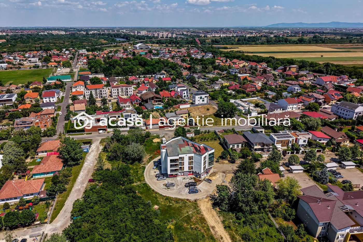 Apartament cu 2 camere, bloc nou, Subcetate, Arad