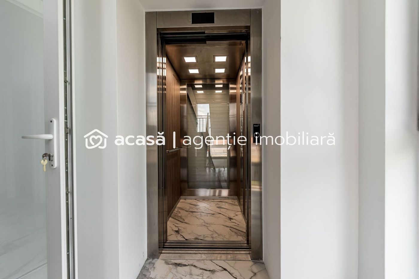 Apartament cu 2 camere, bloc nou, Subcetate, Arad