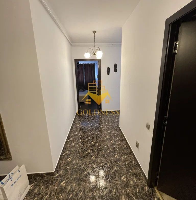 2 camere open space, parcare, Avram Iancu, zona VIVO