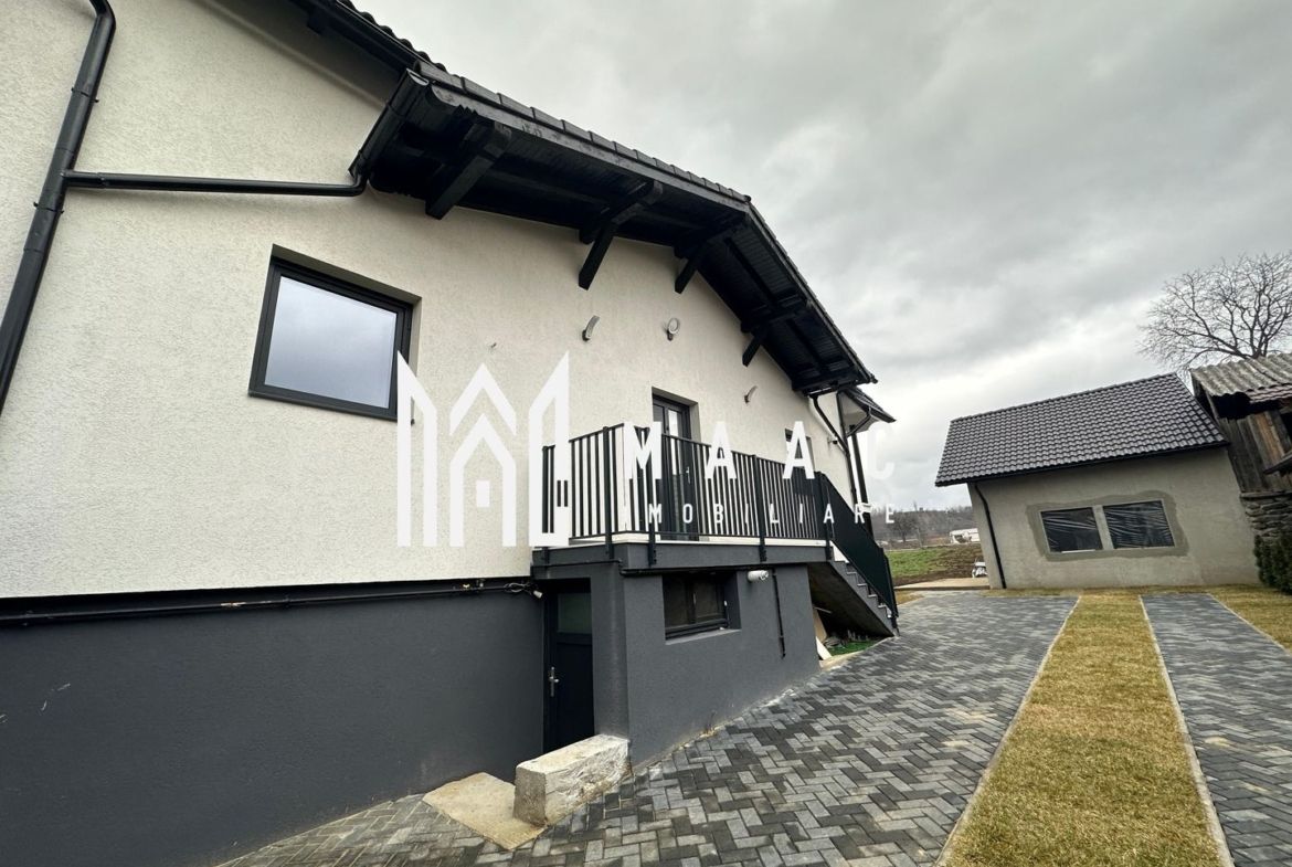 Casă 6 camere I 4 băi I 150mpu I Curte I Sebesu de Sus